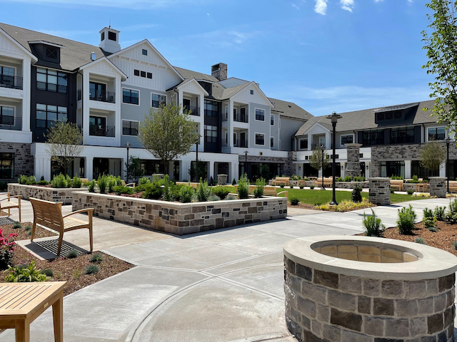 Covenant Living of Cromwell Assisted Living image