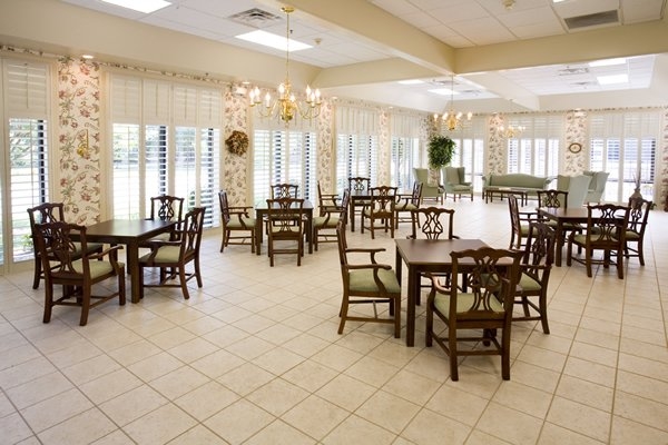 The Hidenwood Assisted Living and Retirement Community image