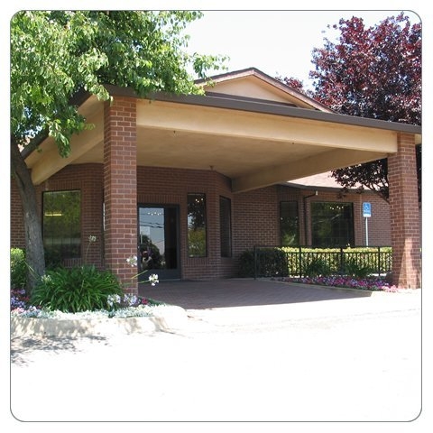 Auburn Oaks Care Center image