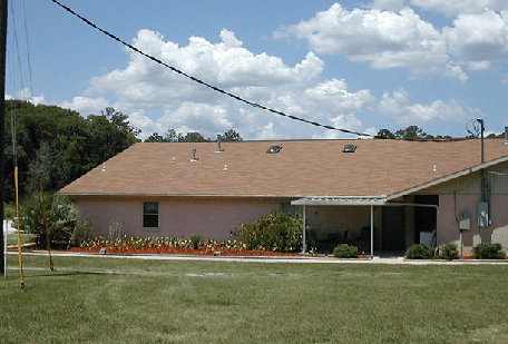 Crescent Lake House image