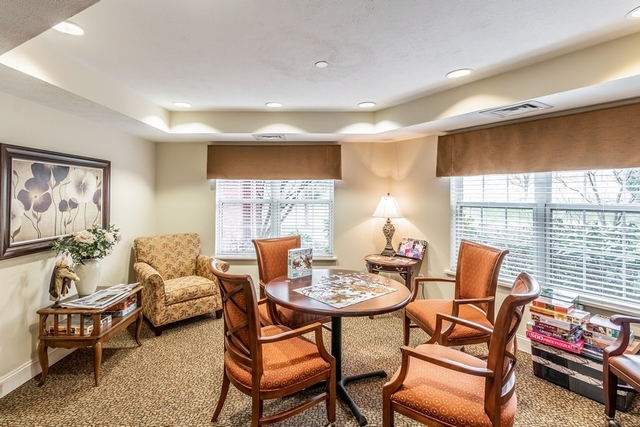 Elison Independent & Assisted Living of Maplewood image