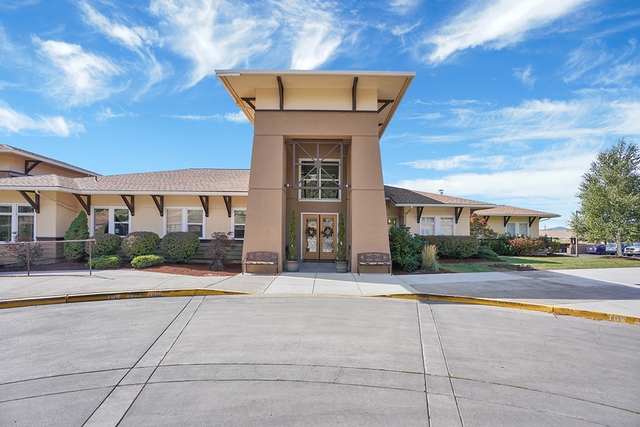 Crystal Terrace of Klamath Falls image