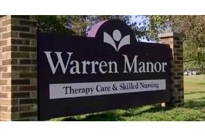 Warren Manor image