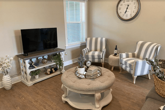 LaGrange Heritage Senior Living image