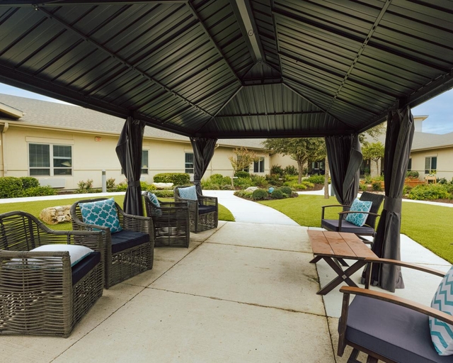 Ledgestone Senior Living image