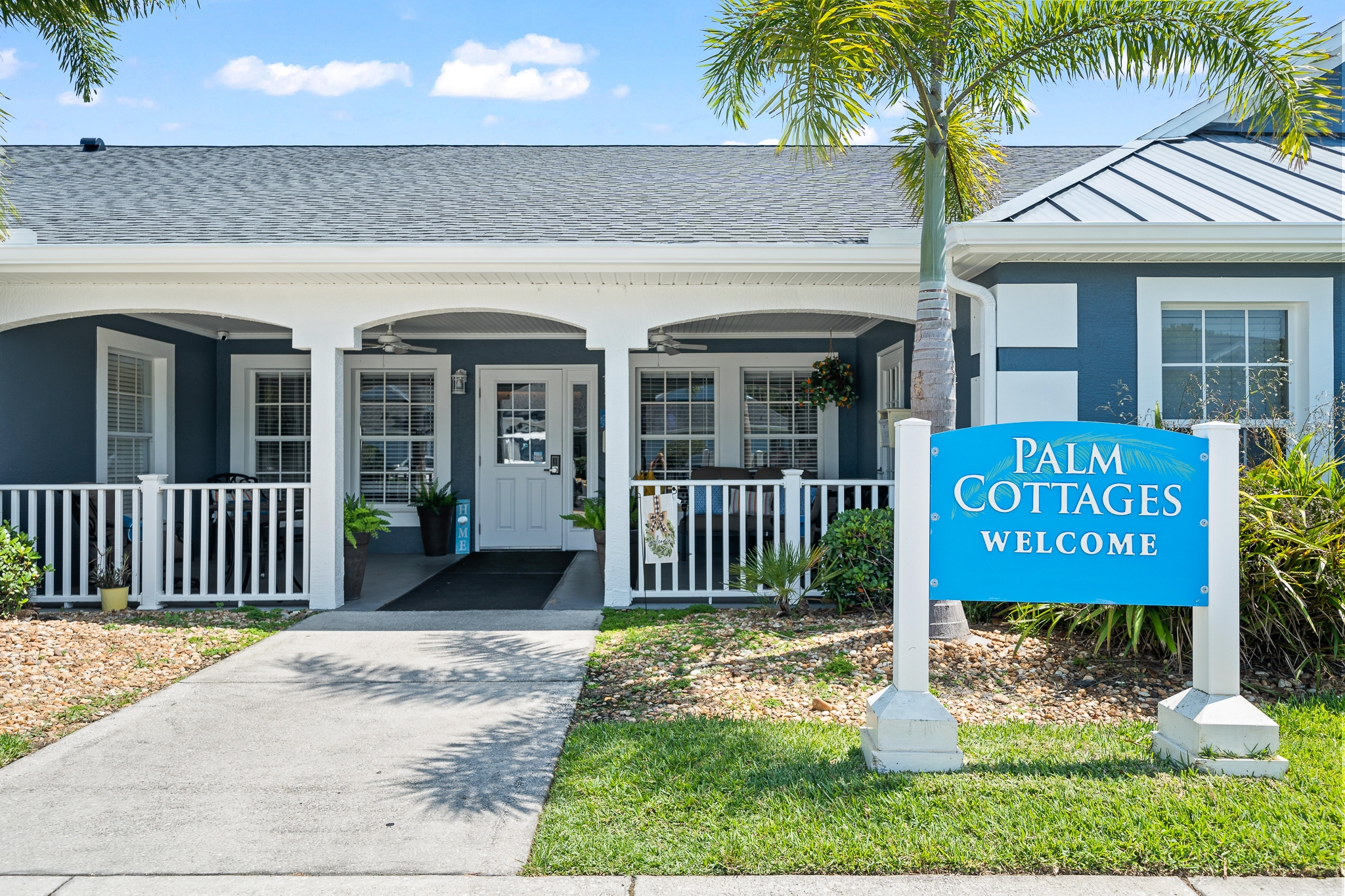 Palm Cottages image
