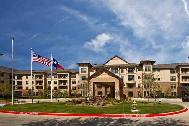 Lakeview at Josey Ranch