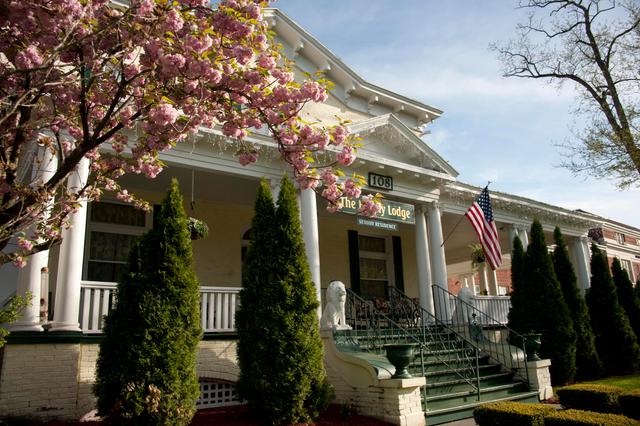 Ivy Lodge
