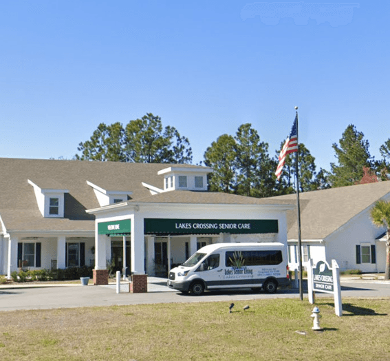 Lakes Crossing Senior Care