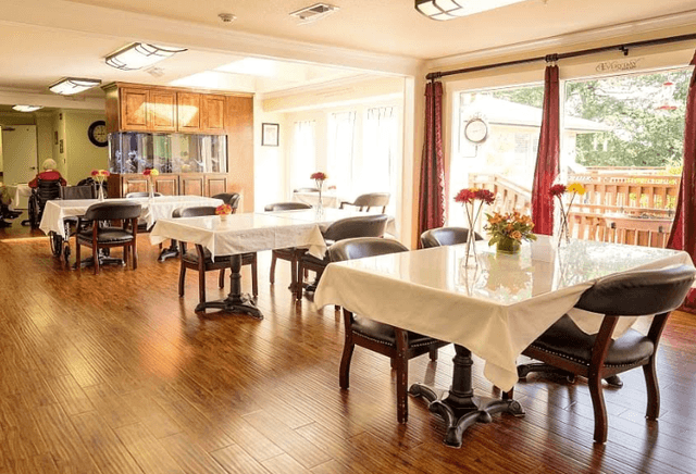Clackamas Heights Senior Living