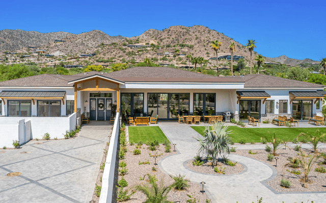 Vista Living Senior Care Paradise Valley