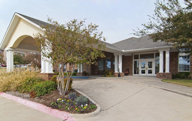 Morada Cedar Hill Assisted Living image