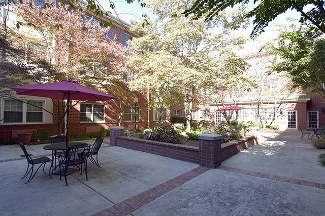 Magnolia Place of Roswell image