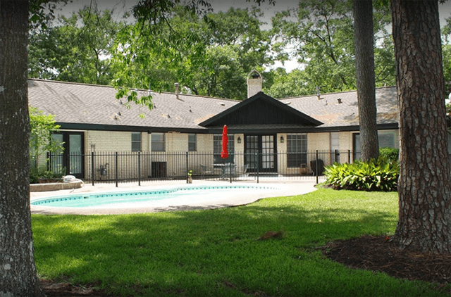 Assisted Living by Unlimited Care Cottages (Kingwood Cottage)