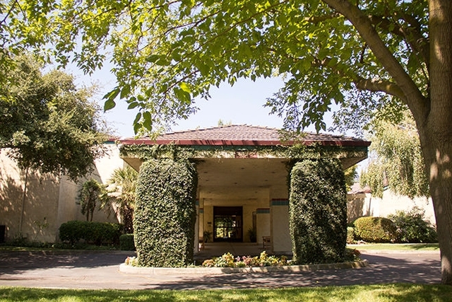 The Oaks at Inglewood image