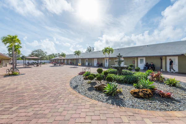 Oasis at Boynton Beach Assisted Living image