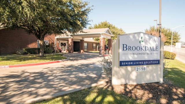 Brookdale Tanglewood Oaks image