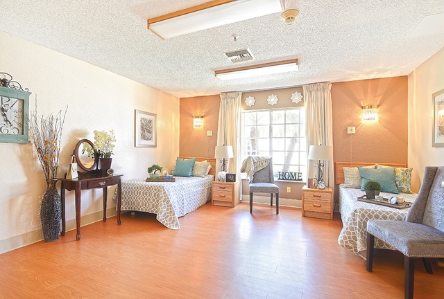 Crescent Landing at South Coast Memory Care image