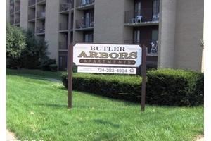 Butler Arbors image