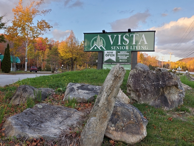 Vista Senior Living image