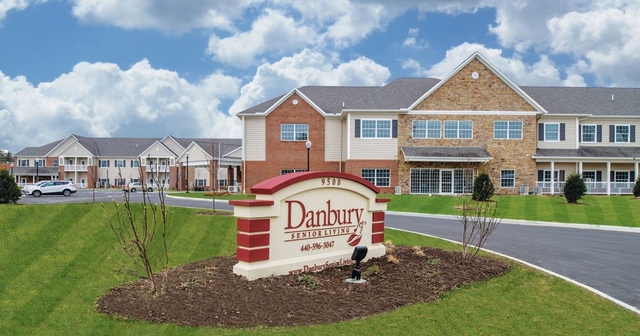 Danbury Broadview Heights image