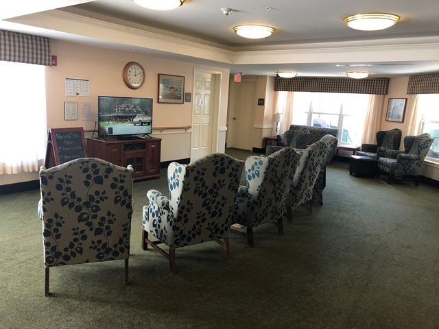 Memory Care at Eddy Hawthorne Ridge image