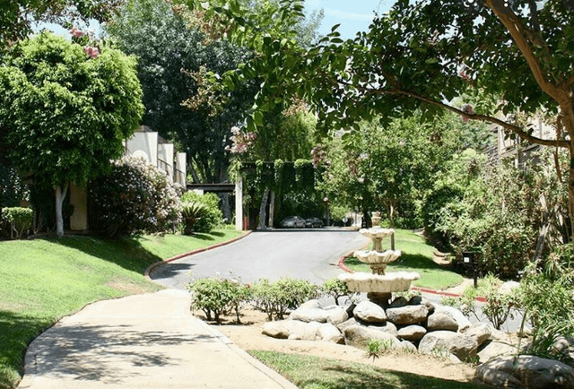 The Oaks of Pasadena image