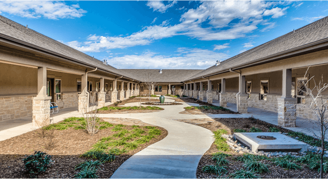 Colonial Oaks at Campbell Park image