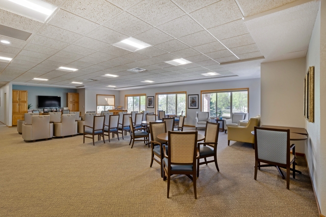 Mankato Lodge Senior Living image