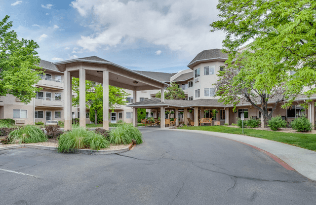 Solstice Senior Living at Grand Valley image