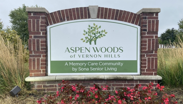 Aspen Woods of Vernon Hills image