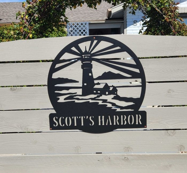 Scott's Harbor image