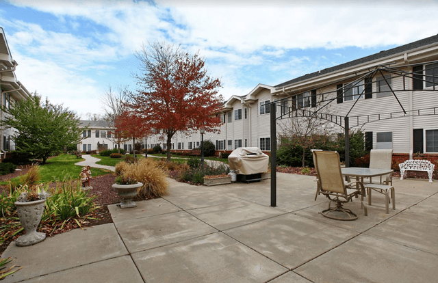 Bailey Pointe Assisted Living at Van Dorn image
